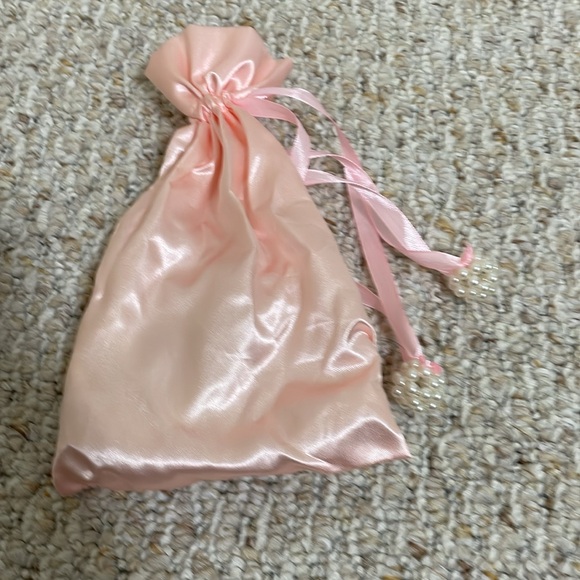 Brand New SHEIN 2 In 1 Faux Pearl Beaded Bucket Bag - Picture 5 of 6